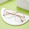 Indlæs billede i gallerifremviser, ModaLens™ | Moderigtige anti-blåt lys læsebriller (I dag 1+1 GRATIS!)